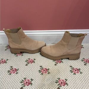 Sam Edelman Chelsea Boots